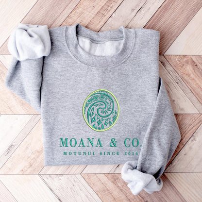 Moana & Co.™ Crest Sweatshirt – Minimalist Princess-Inspired Crewneck